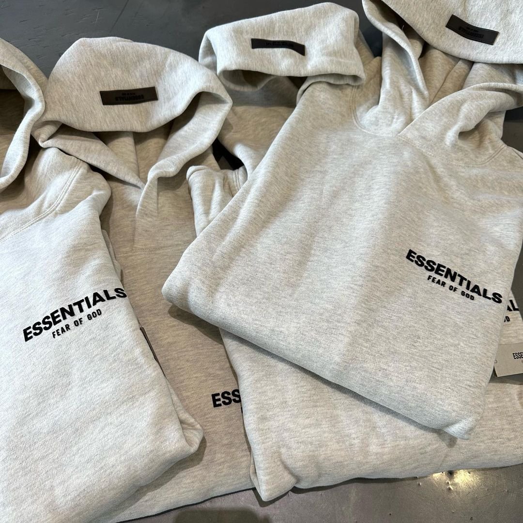 Essential hoodie pallets